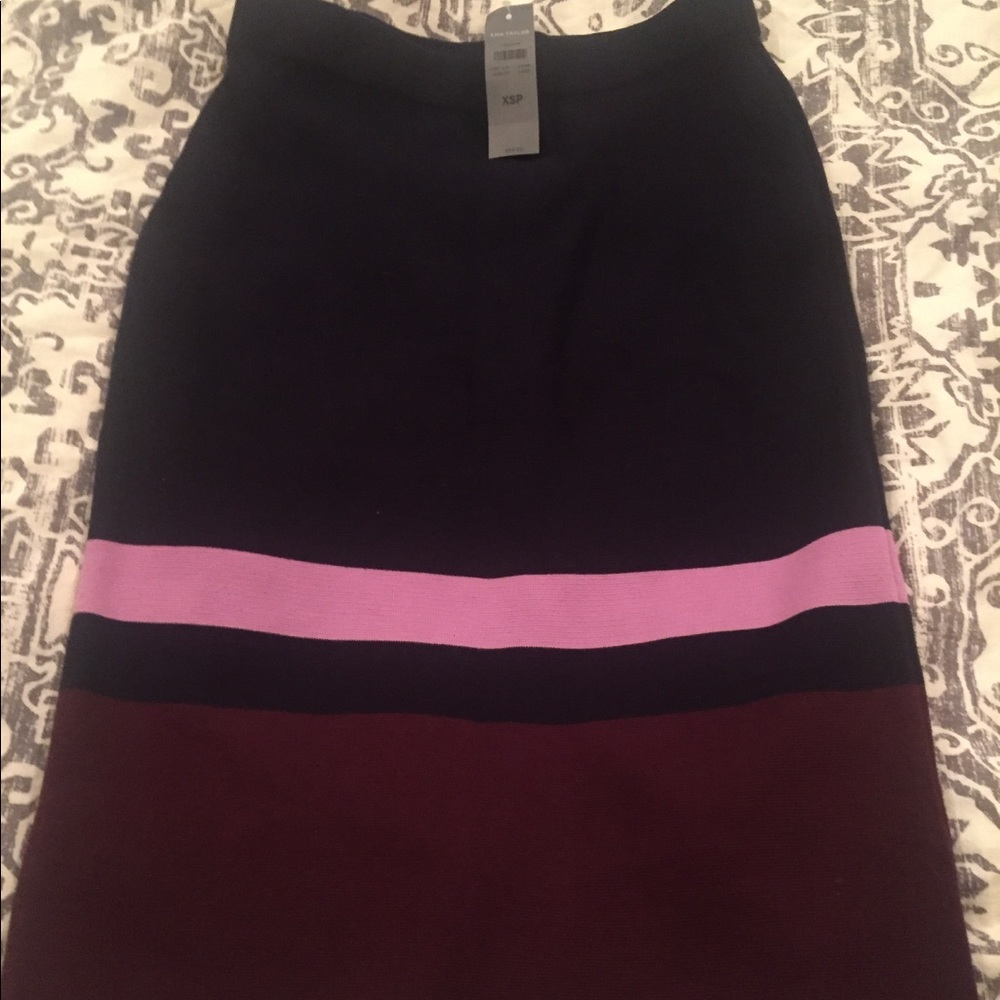 Ann Taylor petite midi stretch pencil skirt